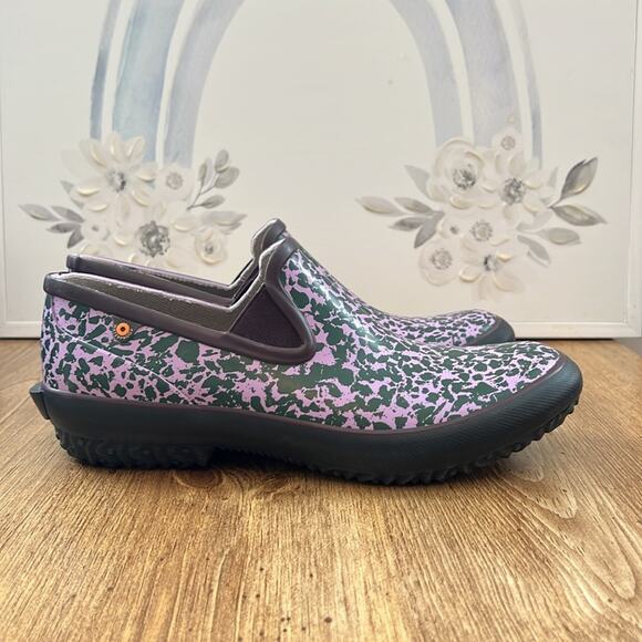 BOGS Women's Patch Slip-on-Spotty Rain Shoe in Burgundy Multi - Picture 6 of 11